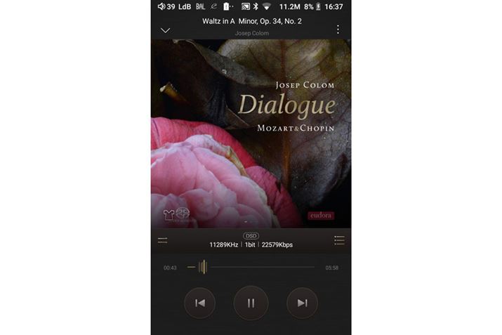 DSD 11.2MHz̃lCeBuĐ\