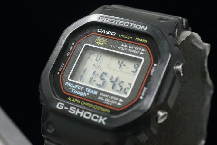 G-SHOCK݂̐̐eAɕeYL鏉@