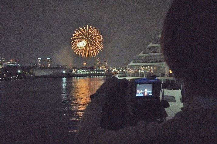 ԉ΂͑҂ĂȂ̂ŁAȂhLhLłI