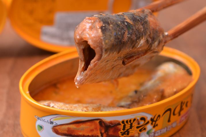 eʂ100gƃRpNgȂAԂ̐g3؂Ă܂