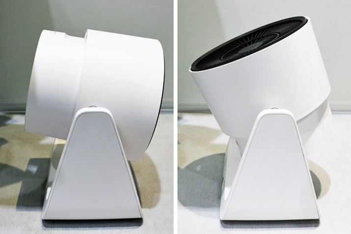 U@\͓ڂĂ܂񂪁A㉺̊px͎蓮ŕύX\B-10/110°͈̔͂ŉ܂