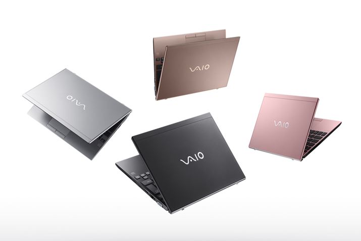 �J���[�o���G�[�V�����̓u���b�N�A�V���o�[�A�u���E���A�s���N��4�F