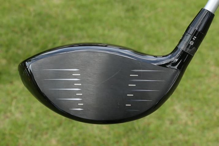 ŋ߂̃ghɉfB[vtF[X̗pAEłȂ㉺̃~Xɂł