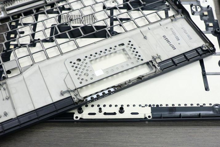 �p�[�����X�g�����̓}�O�l�V�E���Ǝ����̃n�C�u���b�h���`�B��O���̍����p�[�c������