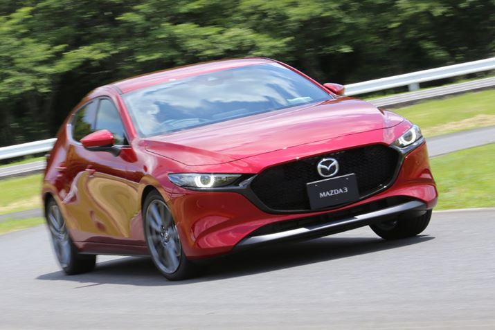 V^uMAZDA3v1.8LfB[[GW̎C[W