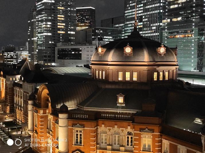 2{Y[ŎBeBfW^Y[ɂȂ邪A𑜊͏\ۂĂ