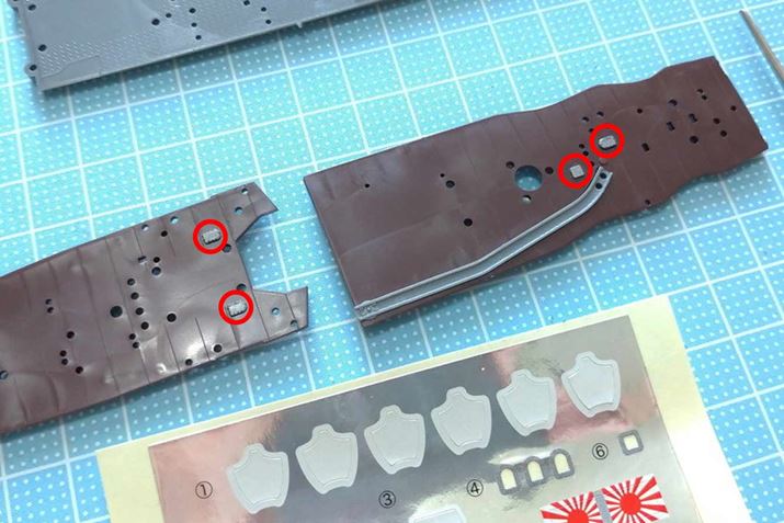 ړ邽߂̃[͐FႢ̃p[cłAV[œh蕪Č镔iԊہj܂