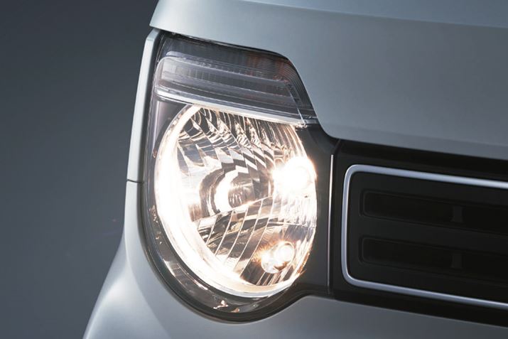 �z���_ �V�^�uN-WGN�v�m�[�}�����f���̃w�b�h�����v