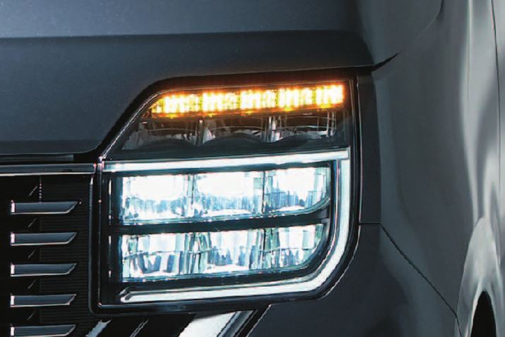 �z���_ �V�^�uN-WGN�v�J�X�^�����f���̃w�b�h�����v