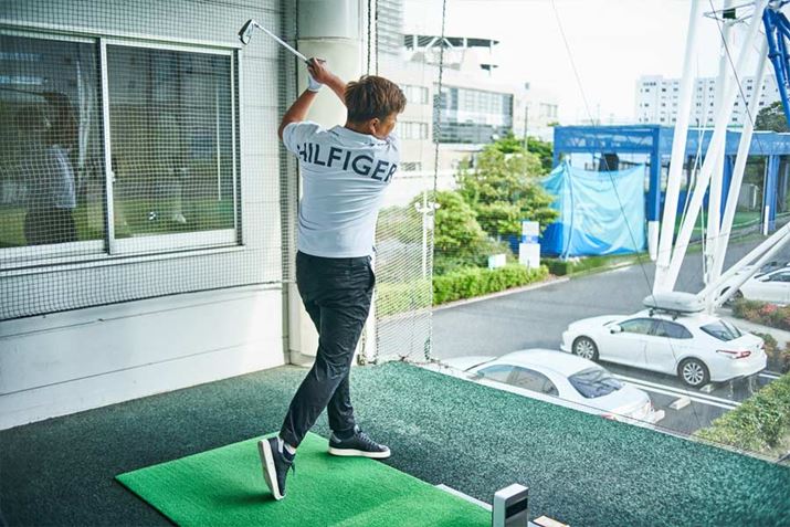 �t���X�C���O���ɂ̓V���t�g�̂��Ȃ�ʂ��傫���������Ƃ���