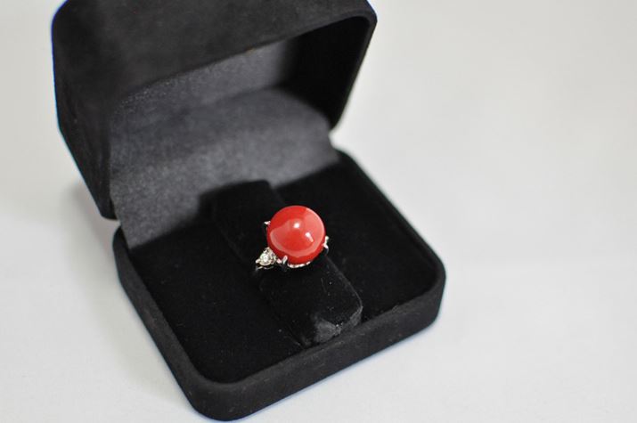 X̒łÂ悤ȐFĂuԎXv͐EIɂ󏭂ȍiiʐ^̓C[Wj