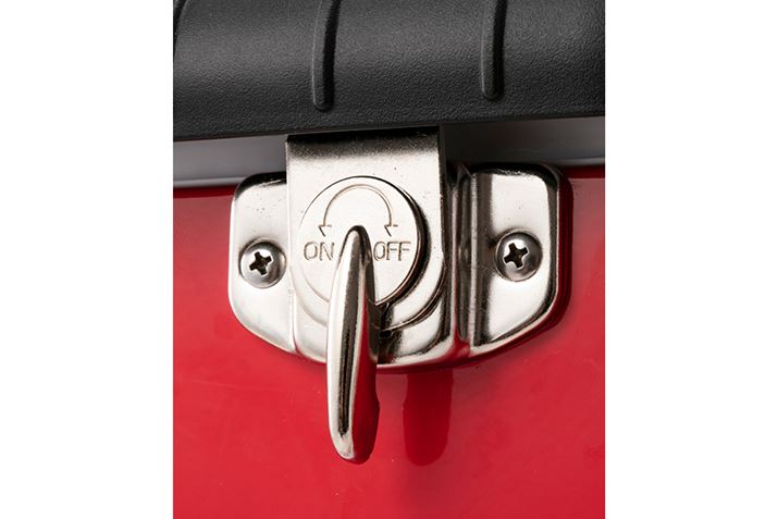 ͋Ĉ郍bÑb`At^ƕ߂̂ňS