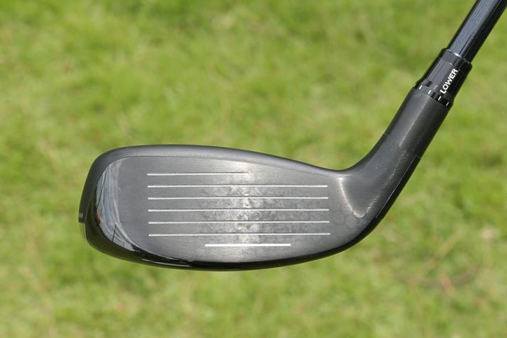 Ebh^UTƂĂ͔rItF[X̍A㉺̑œ_̃~Xɂł