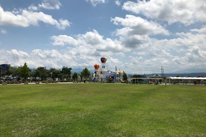 vw߂̌ɂVBeB̓YȂŎBe