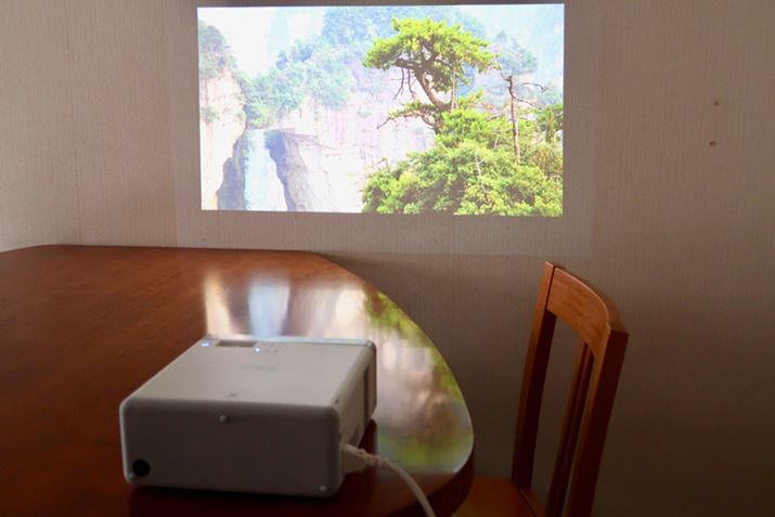 Ԃ̃rOi250NXjłイԂ񖾂邢fꂽ