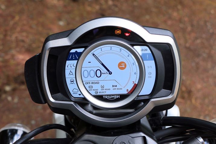 CfBO[h͉t^Cṽ[^[ŊmFłB؁X΂т̒łAF͂