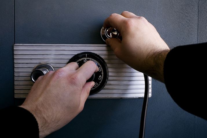 ΁Ah}ƂfŒfgċɂjV[܂ˁBɂĂЕĂ݂Ƃ