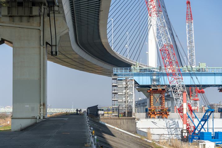 ŏW܂͂܂܂ȌƂɊp܂iʐ^̓C[Wj