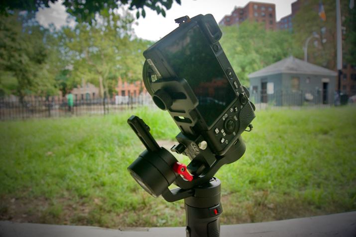 RbN邱ƂŁA^юɕsӂɃYȂǂA[ƏՓ˂鎖̂\hł܂