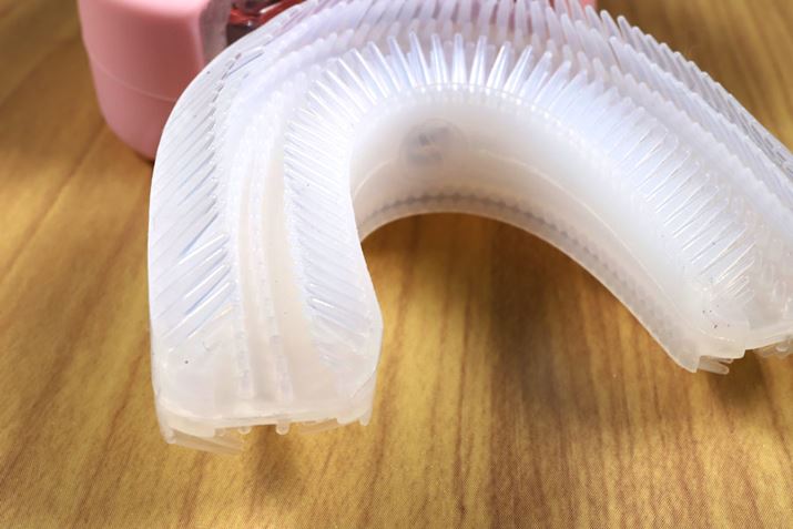 \㉺ƑS͂ɂтƃVRuVĂU^}EXs[X