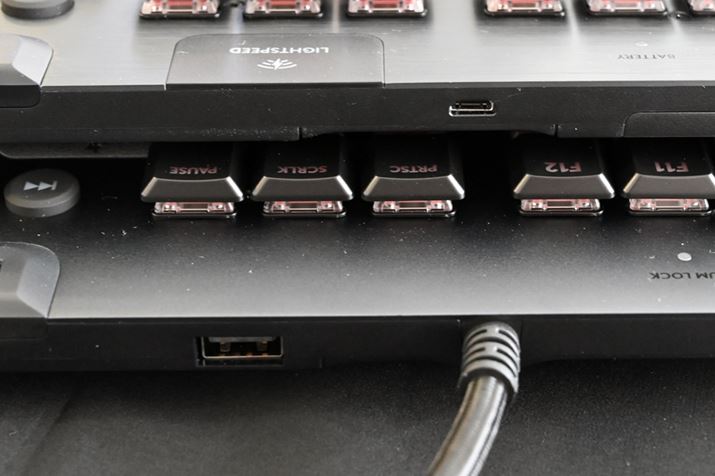 LڑG613iʐ^jUSBpXX[|[gpӂĂ