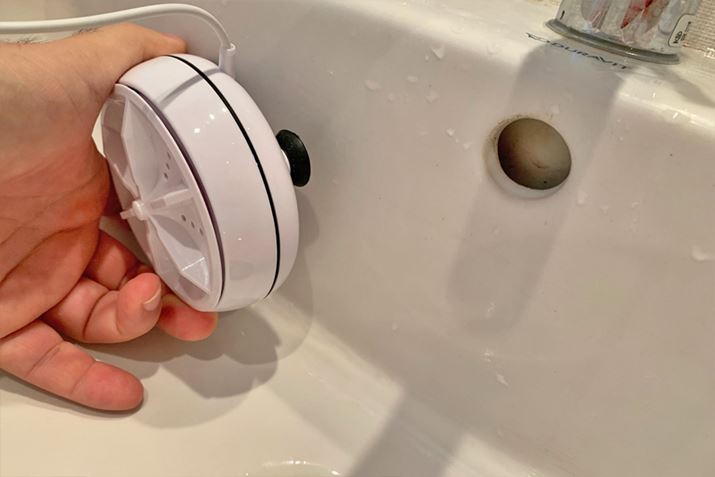 {̗ʂɂzՂŁAʑɌŒ肵܂BʂɎtꍇP[u͏ɂقł