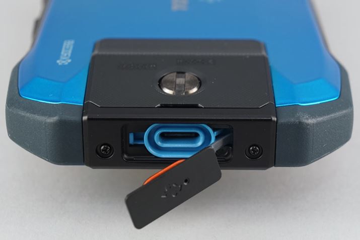 USB|[gɂ͖hp̃LbvtĂBȂÃLbv͕邱ƂŊȒPɌł