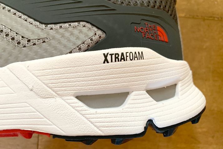 ꂽՌzւfށuGNXgtH[v~bh\[ɓ