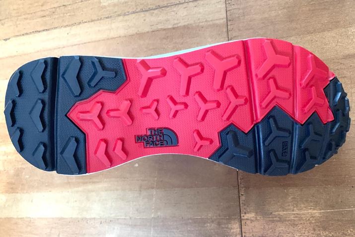 utCggjeBvɎAEg\[p^[́A^Cv̈HōObv𔭊