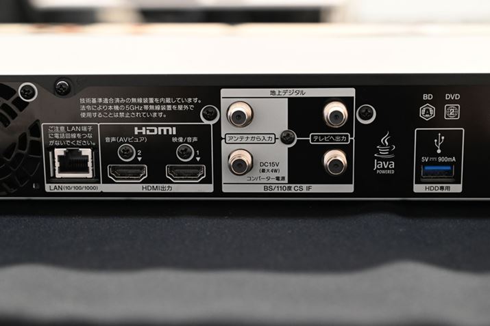 wʃC^[tFCXBI[fBIZp[gpHDMIo͂SfĂ