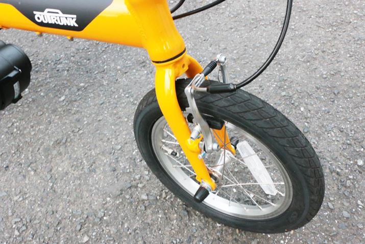 ^C͑OƂ14C`BNXoCNȂǂɍ̗pVu[L𑕔