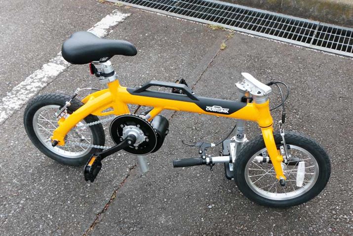 ƂRpNgȏԂBTCY͖120ij×44ij×61ijcmɂȂ