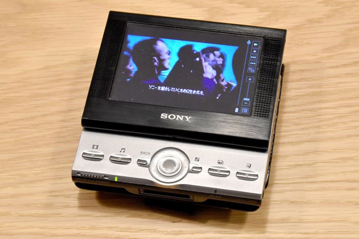 PEG-VZ90BL@ELfBXvCAQ̉fւŌCLIEBi9~O