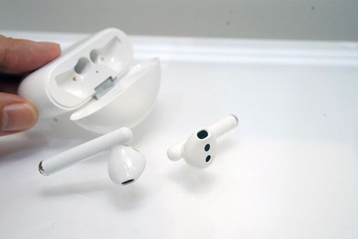 t@[EFĆuFreebuds 3v