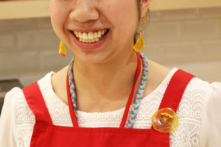 āAeXR̃X^bt̎ƂƋƂɃhCt[cۂANZT[𔭌I