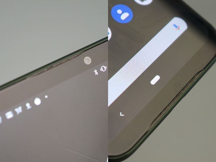 �X�e���I�X�s�[�J�[�𓋍ڂ��Ă���A�w�b�h�z���Ȃ��ł����͂̂���T�E���h���Đ��ł���