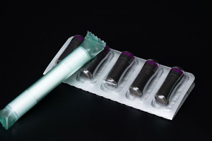 �p�b�P�[�W�̒��g�B�J�[�g���b�W�ƃJ�v�Z��4�Ƃ����\���͒ʏ�̂��΂��J�v�Z���ƕς��Ȃ�