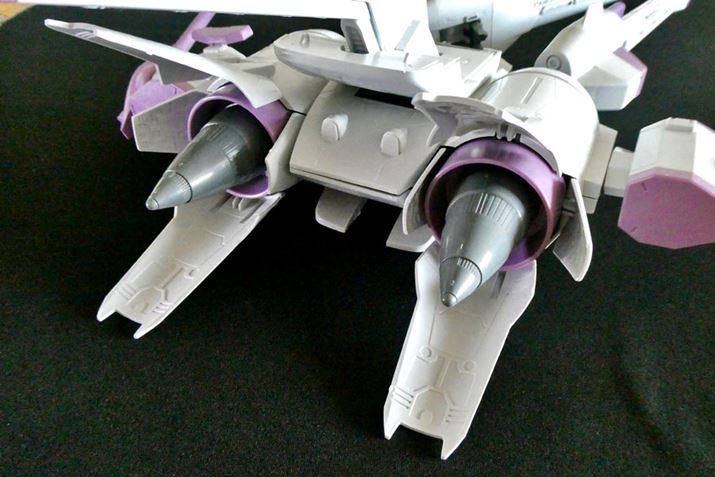 ÃCGW^B㉺̃XX^[͑܂