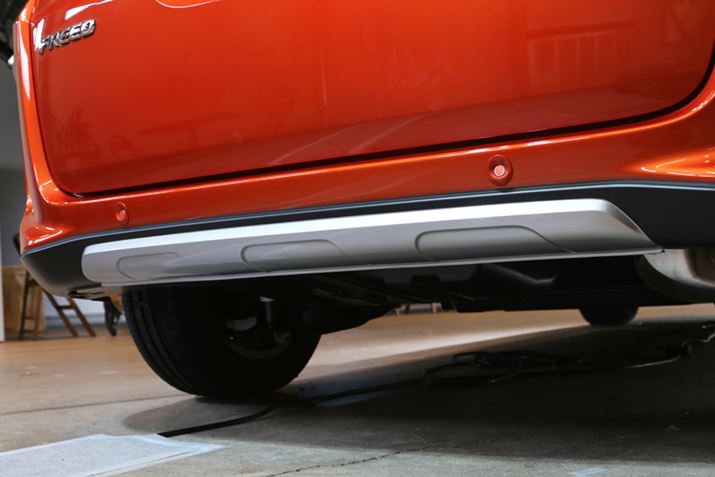 z_ut[hNX^[vł́Atgop[⃊Aop[SUV̑`ƂȂĂ