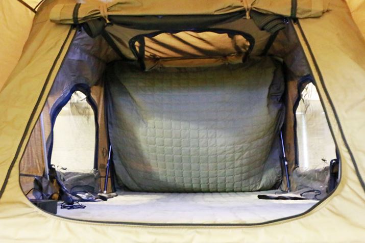 [teg̑̓ANƂȂĂAJ\