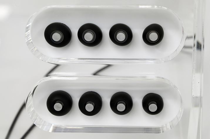 VR̃C[s[X͉~^Ƒȉ~^2ނt