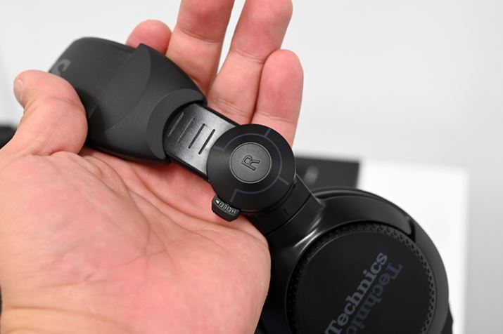 TechnicsuhDJwbhzł͂Ȃ݂̃bNt270°]@\