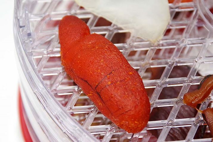 KxɐāAJX~݂Ƀ~b`Ƌl܂ɁB卪̔؂ƈꏏɐHׂ