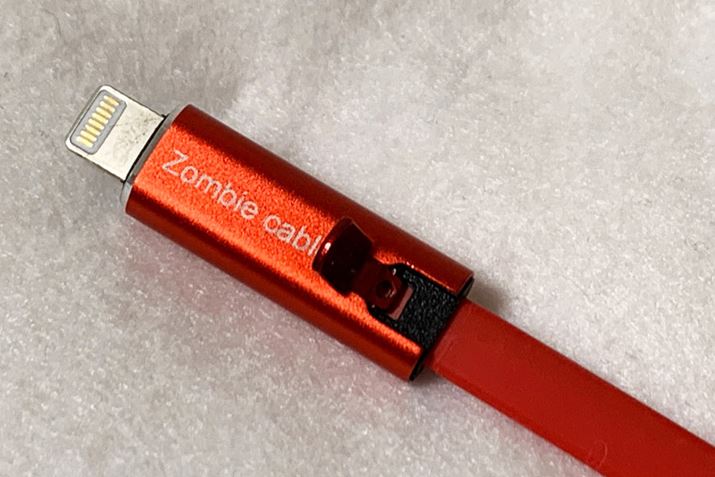 X}zɂȂRlN^[ɃtbvAɂ܂