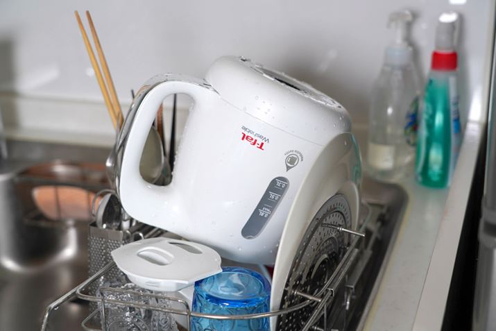 ĤƁAHƈꏏɃTNbƐĊĂ܂ByȂ񂾃RccI