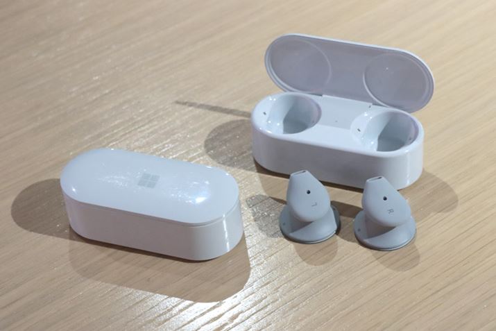 Surface EarbudsBcOȂ瑕AɎĎƂ͂łȂ
