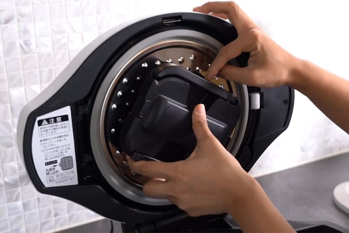 {̂̃t^Ɂu܂Zjbgvt̂YȂBJ[łĂp[cł