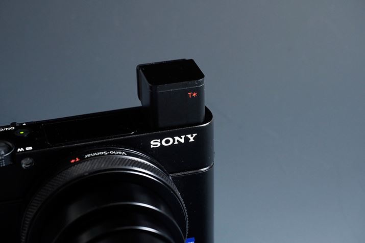 EVF̌wnɂ́AY̓ߗグTR[eBO{Ă