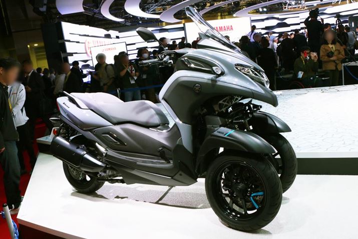 �����́u�g���V�e�B�v��u�g���V�e�B155�v�Ɣ�ׂ�ƃ����N���X��̃T�C�Y���B�r�C�ʂ�300cc�O��Ǝv����