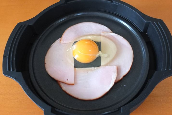 n̊ۂOɂ悤Ɉ䌅ɕׂƐ^񒆂󂭂̂ŁAɗ܂